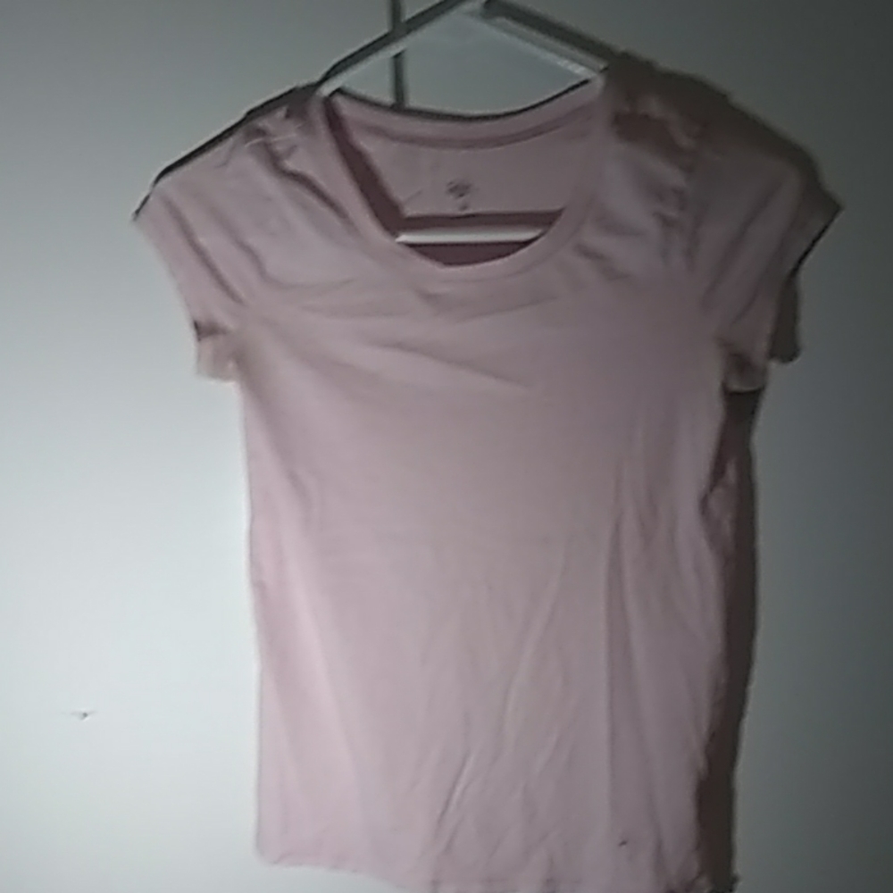 Shirts - Picture 3 of 4